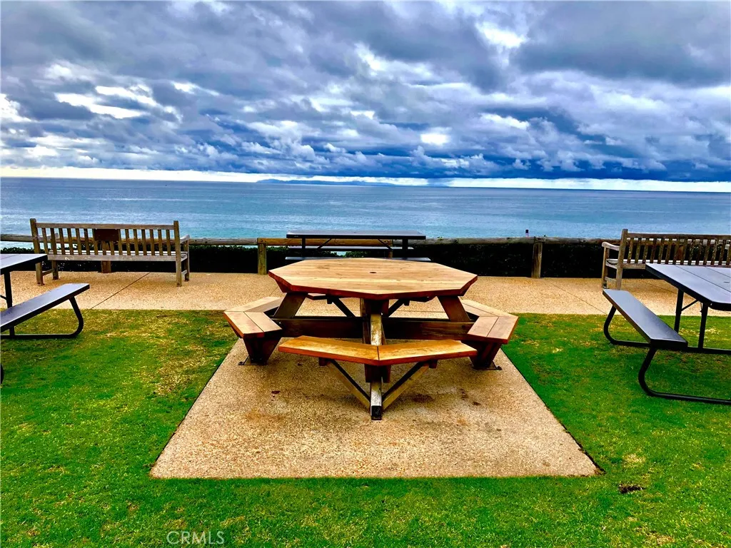 Dana Point, California 92629, United States, 3 Bedrooms Bedrooms, ,3 BathroomsBathrooms,Residential,Active,16409