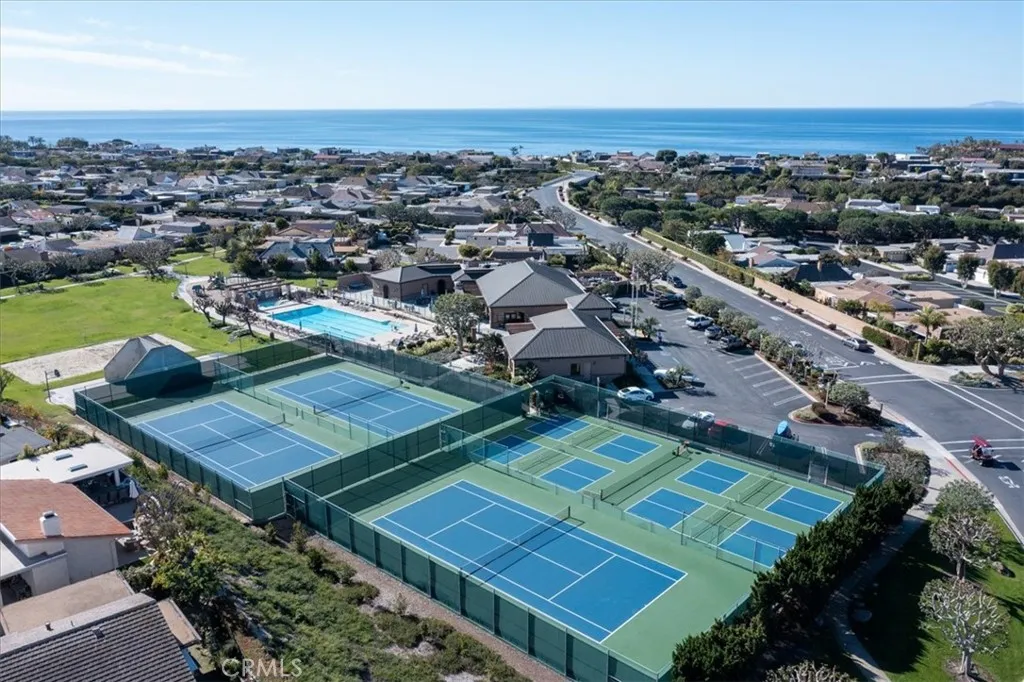 Dana Point, California 92629, United States, 3 Bedrooms Bedrooms, ,3 BathroomsBathrooms,Residential,Active,16409