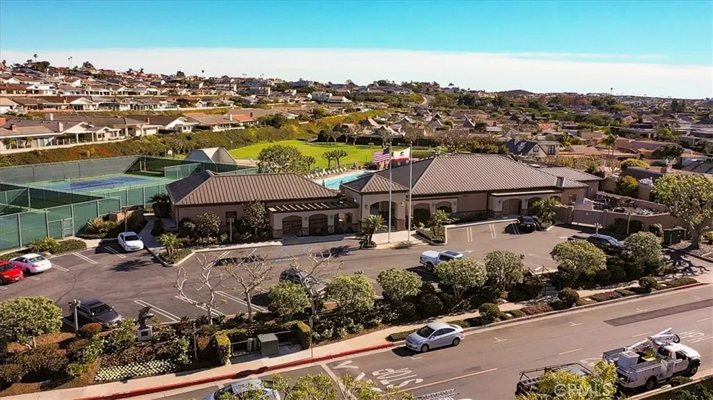 Dana Point, California 92629, United States, 3 Bedrooms Bedrooms, ,3 BathroomsBathrooms,Residential,Active,16409