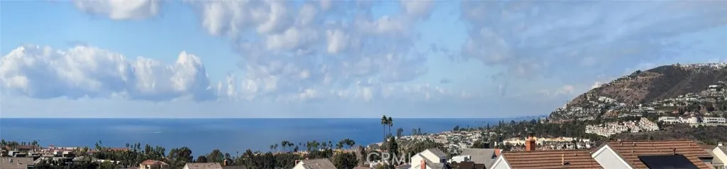 Dana Point, California 92629, United States, 3 Bedrooms Bedrooms, ,3 BathroomsBathrooms,Residential,Active,16409