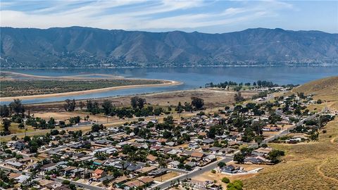 A home in Lake Elsinore