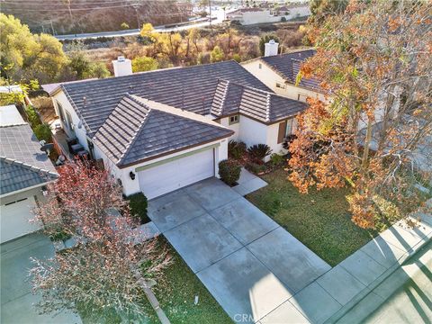 A home in Lake Elsinore