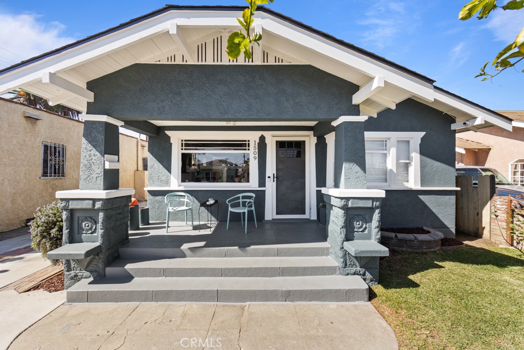 1509 Gardenia Avenue