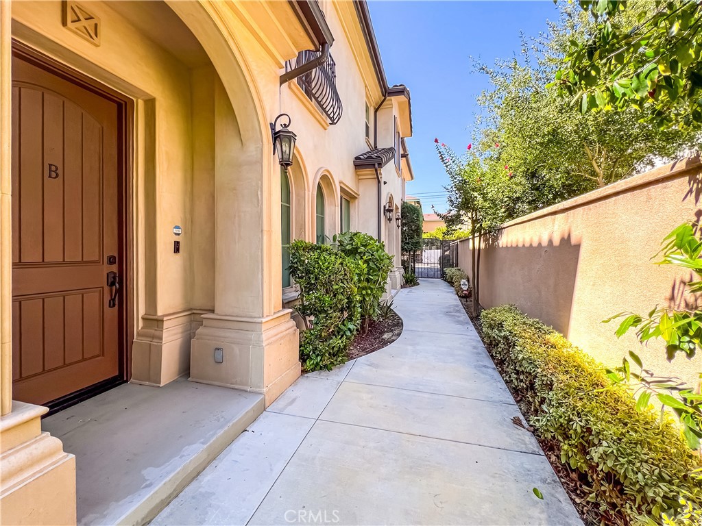 View Arcadia, CA 91006 townhome