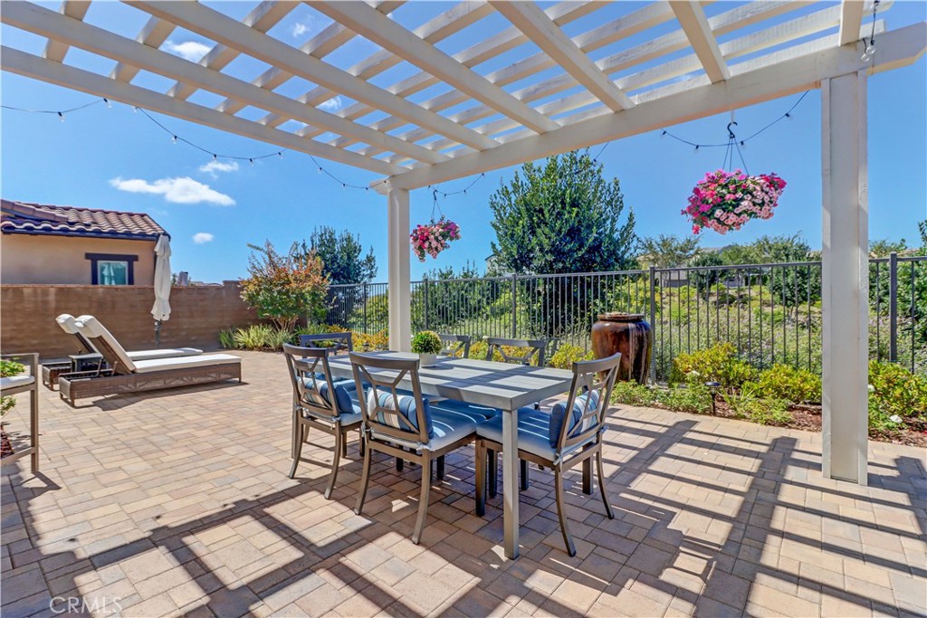 Alondra (ESALON) - Residential