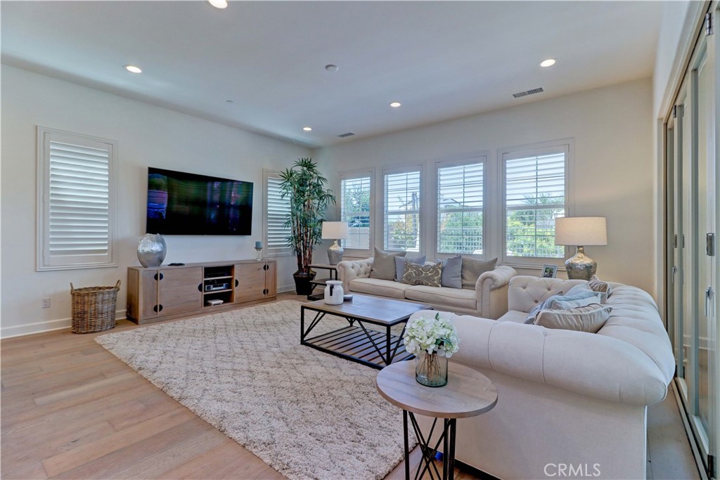 Alondra (ESALON) - Residential