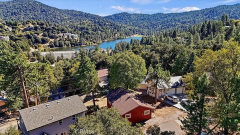 A home in Crestline