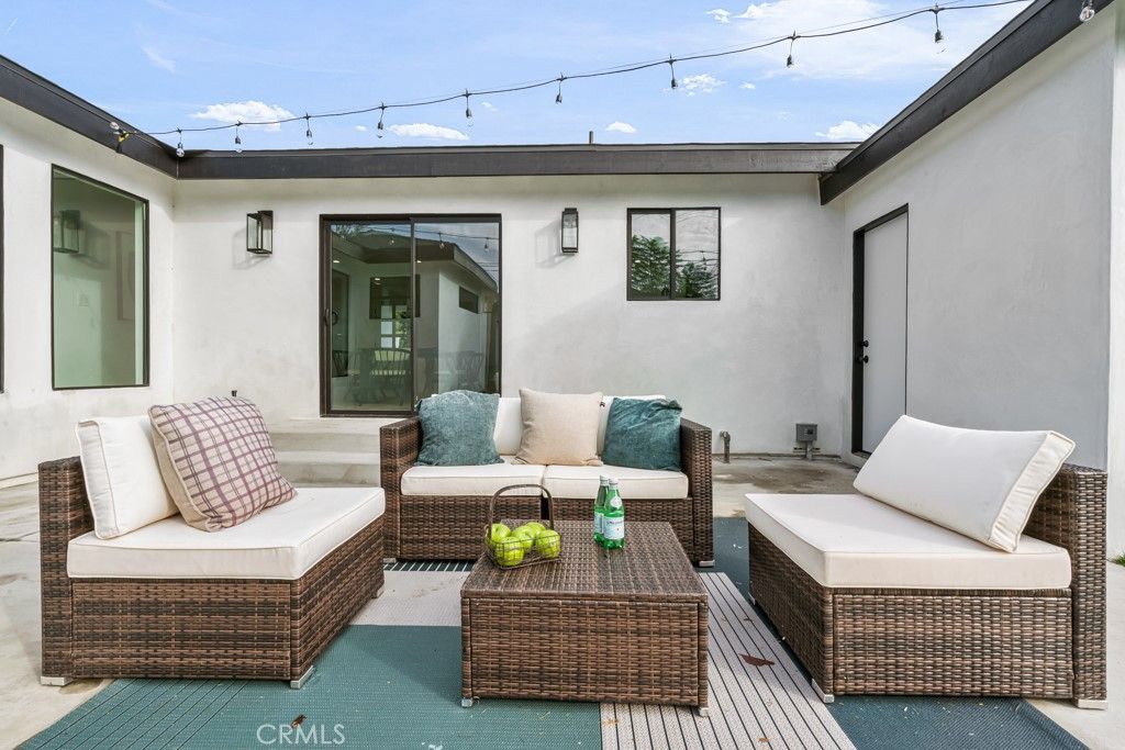 listing image 130724839564899312324