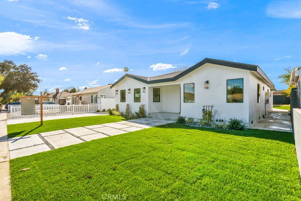 listing image 130727177536636028613