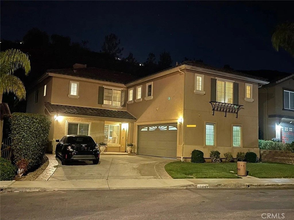 listing image 0