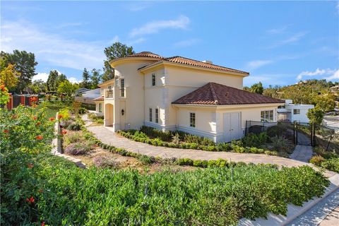 1578 Jade Street North Tustin CA 92705