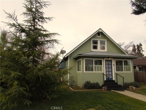 A home in Snelling