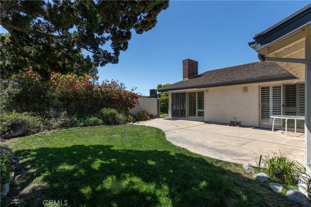 48 White Water Drive
