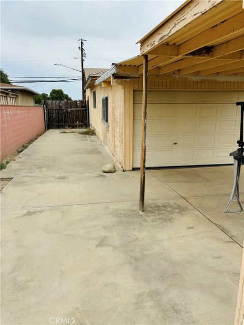 A home in Los Alamitos