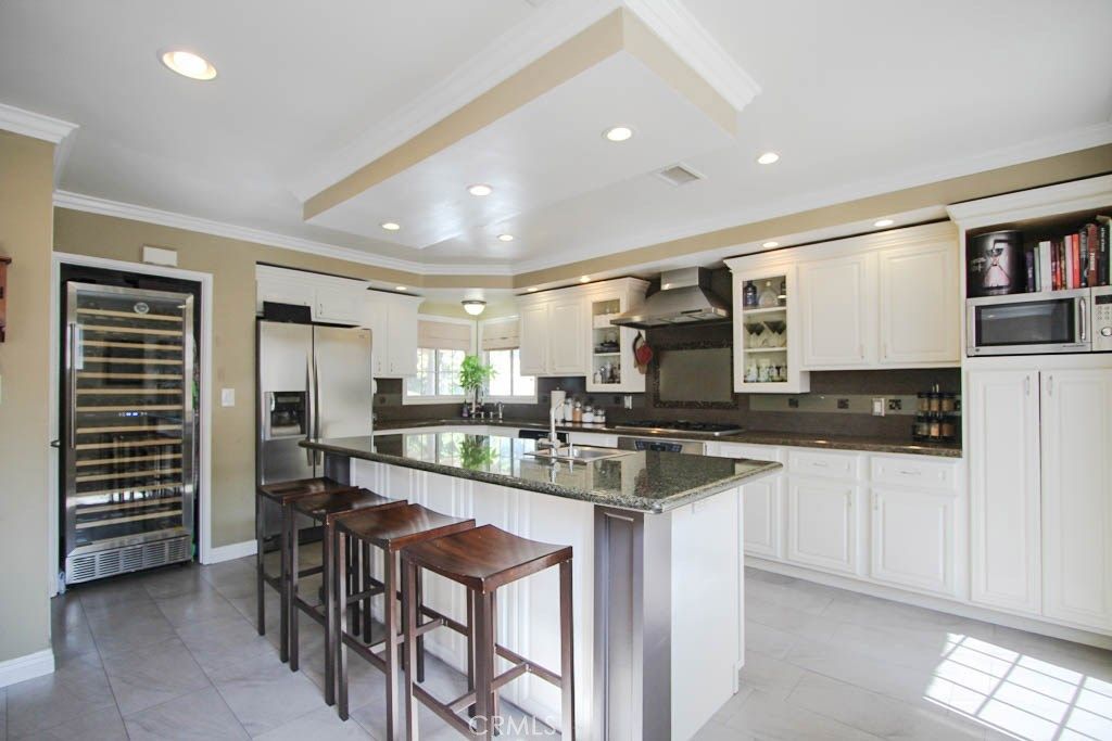 listing image 130723959449751414200