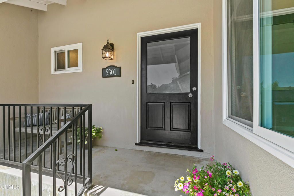 listing image 130723782430912904561
