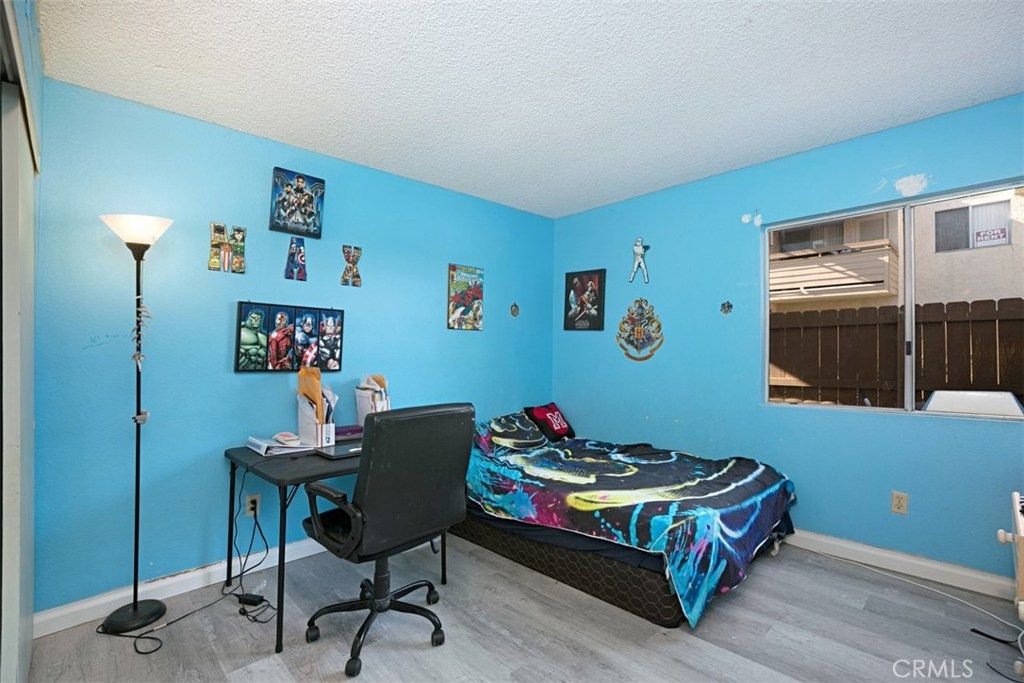 listing image 130729201456579184722