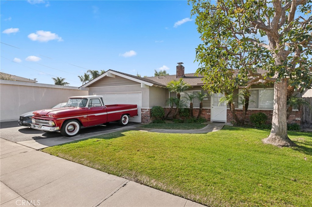 375 Woodland Place