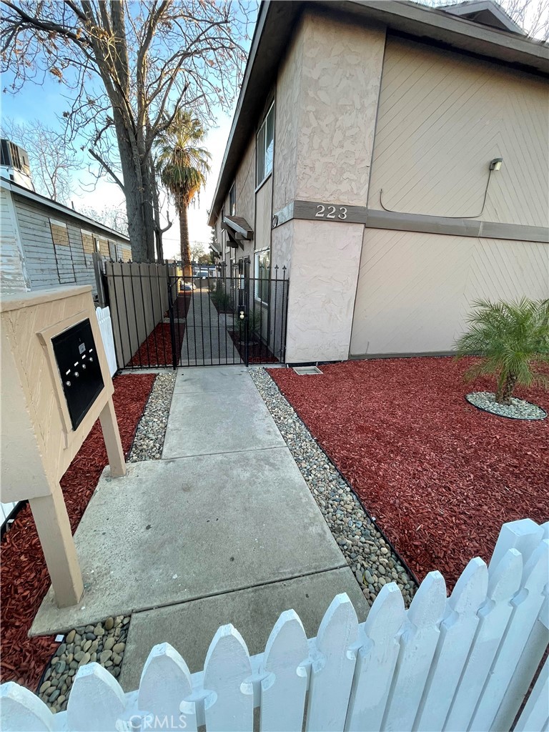 Four units building centrally located close to all amenities the city of Bakersfield have to offer. All units are two story two bedrooms one bathroom each. Three units have been rehab and one unit requires cosmetic repairs, exterior of the building was also remodeled and painted.