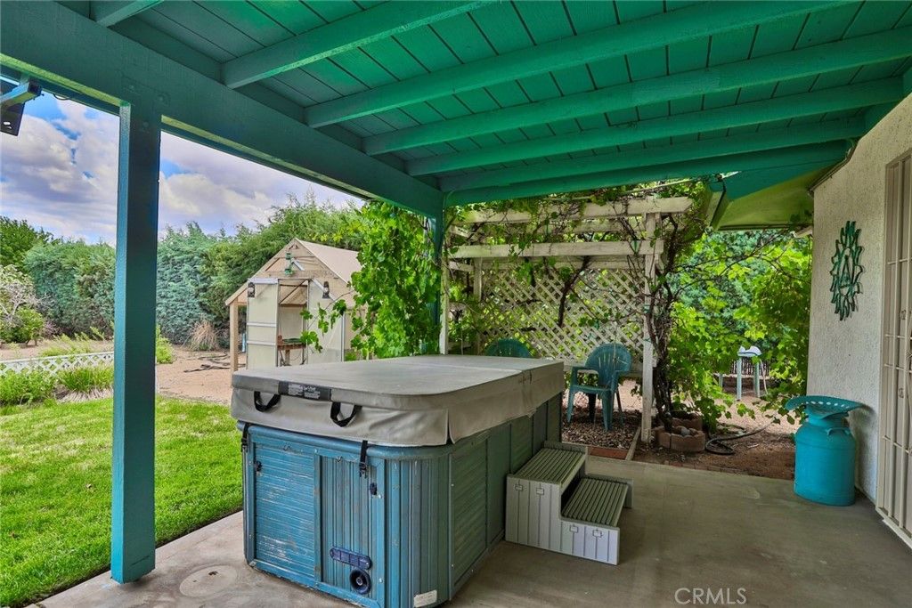 listing image 130725345739498339896