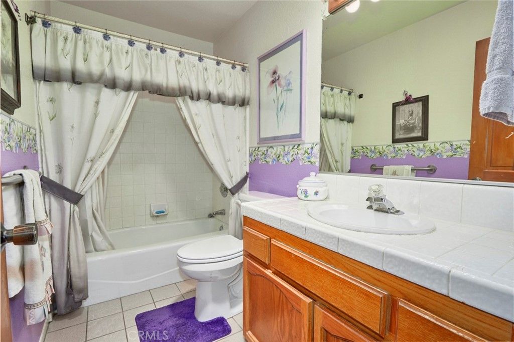 listing image 130724518976427046320