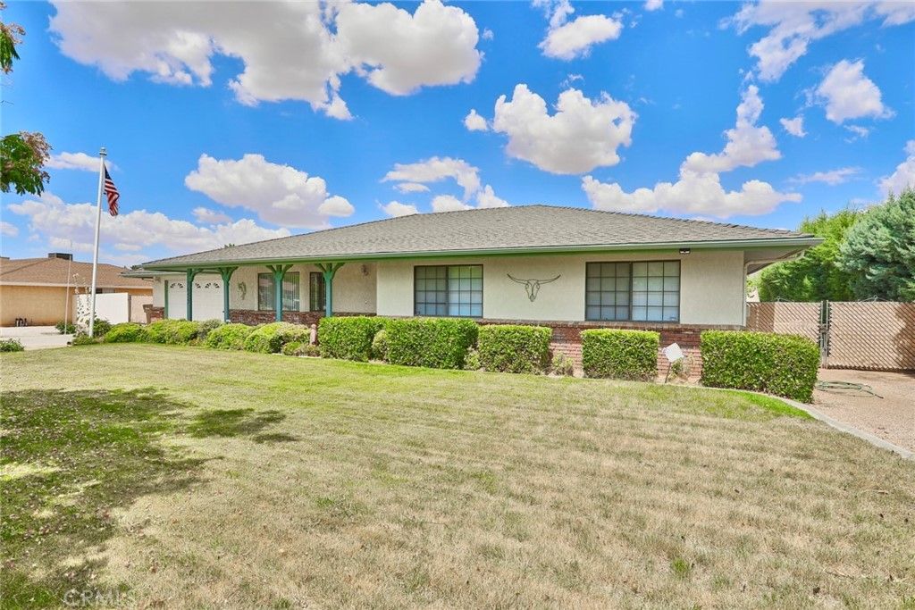 listing image 130726010711833435483