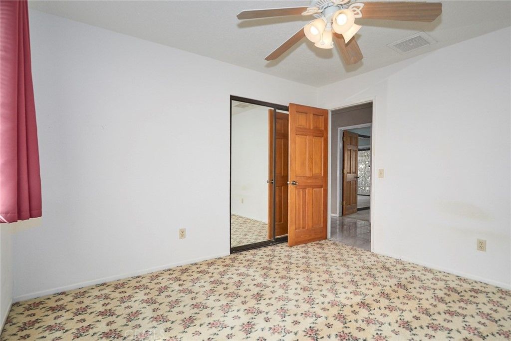 listing image 130723277839418173075