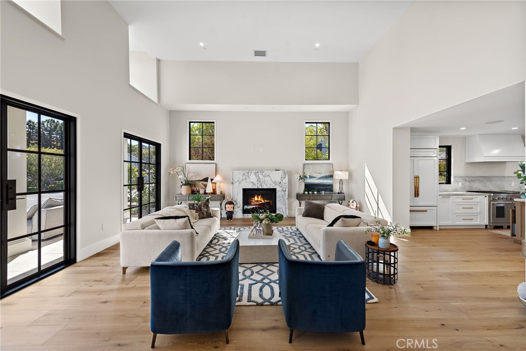 1963 Port Edward Place