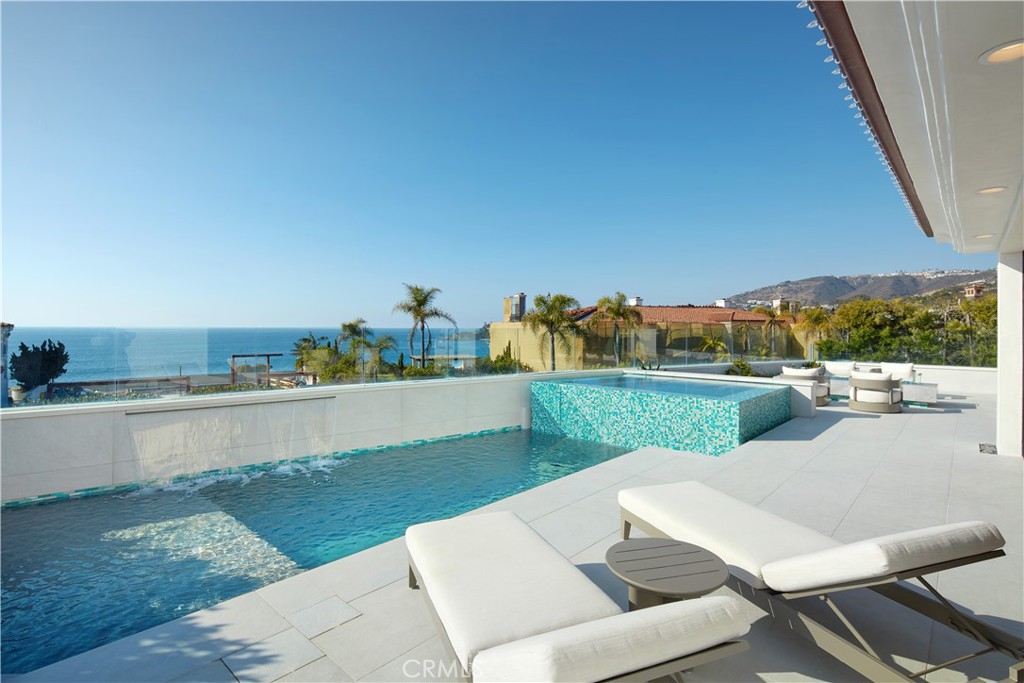 Ritz Cove (RC) - Residential