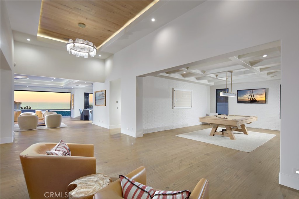 Ritz Cove (RC) - Residential