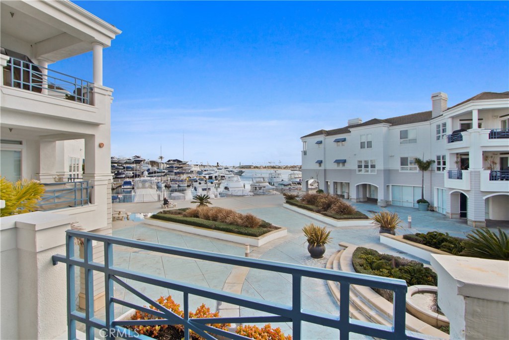 2600 Newport Boulevard 221