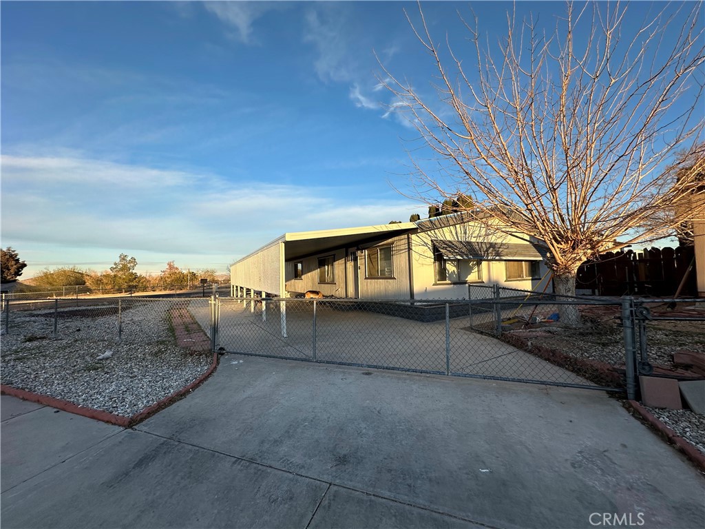 View Victorville, CA 92395 mobile home