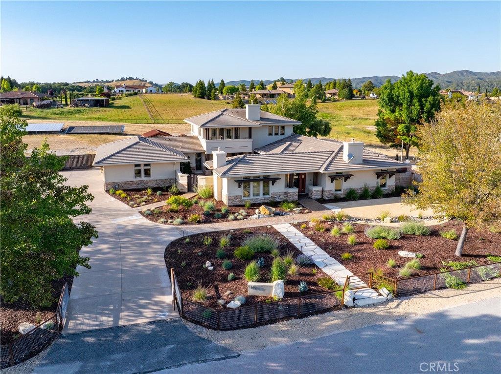 9235 Harvest Way