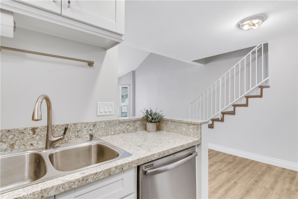 Photo 12 of 31 of 12671 Briarglen B condo