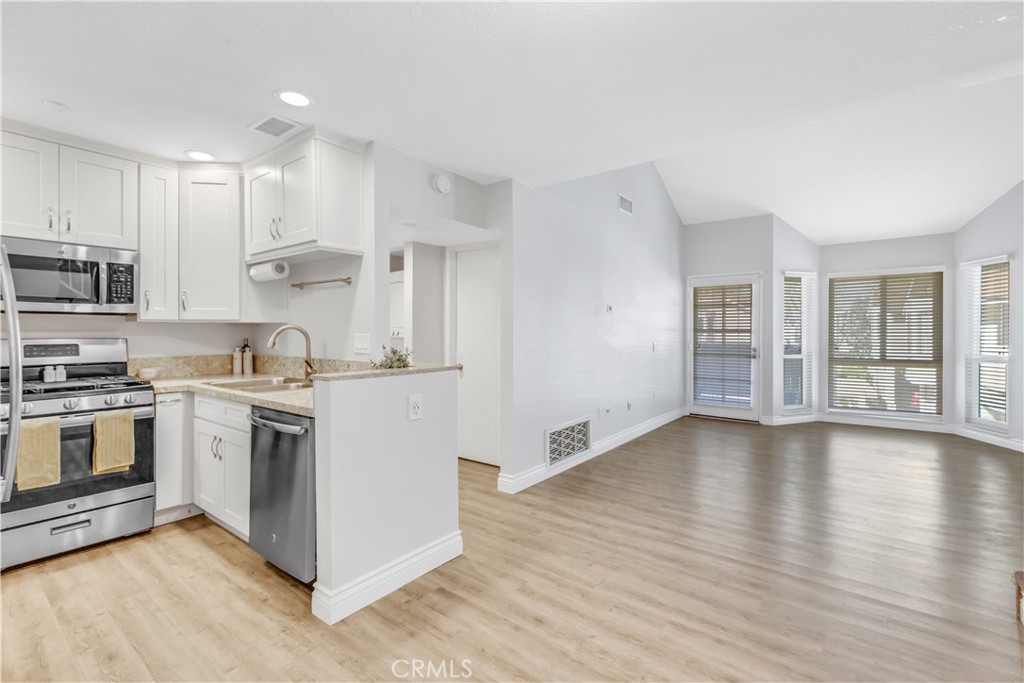 Photo 1 of 31 of 12671 Briarglen B condo
