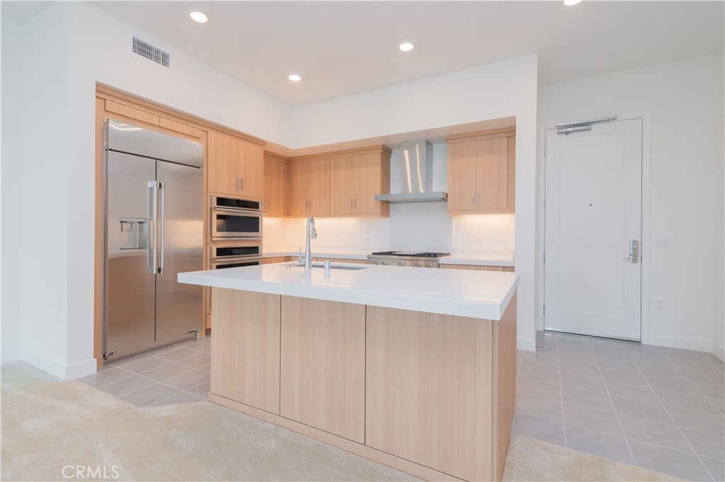 1406 Rivington