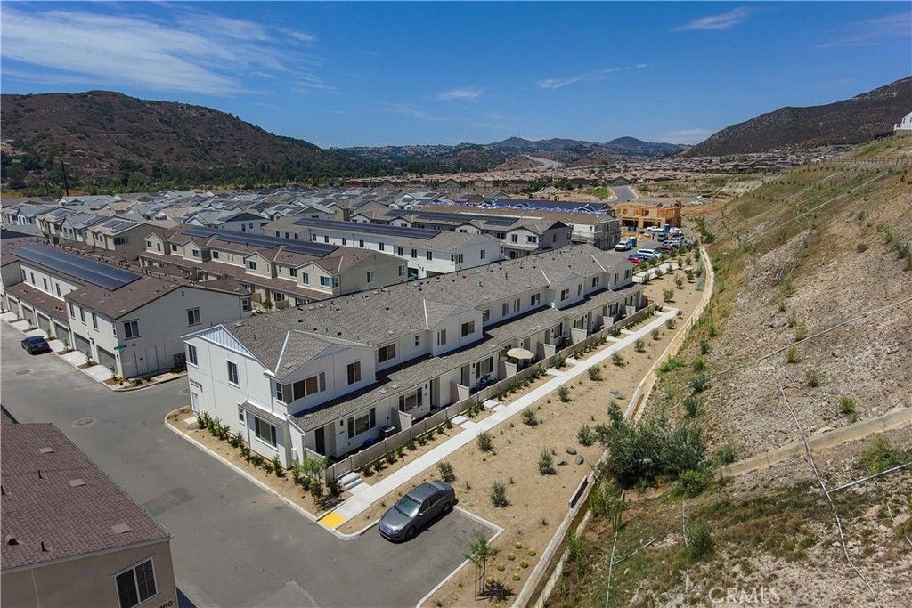 listing image 130720367542871038088
