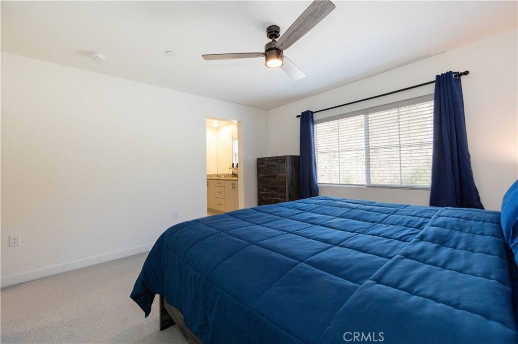 listing image 130725466466928550286