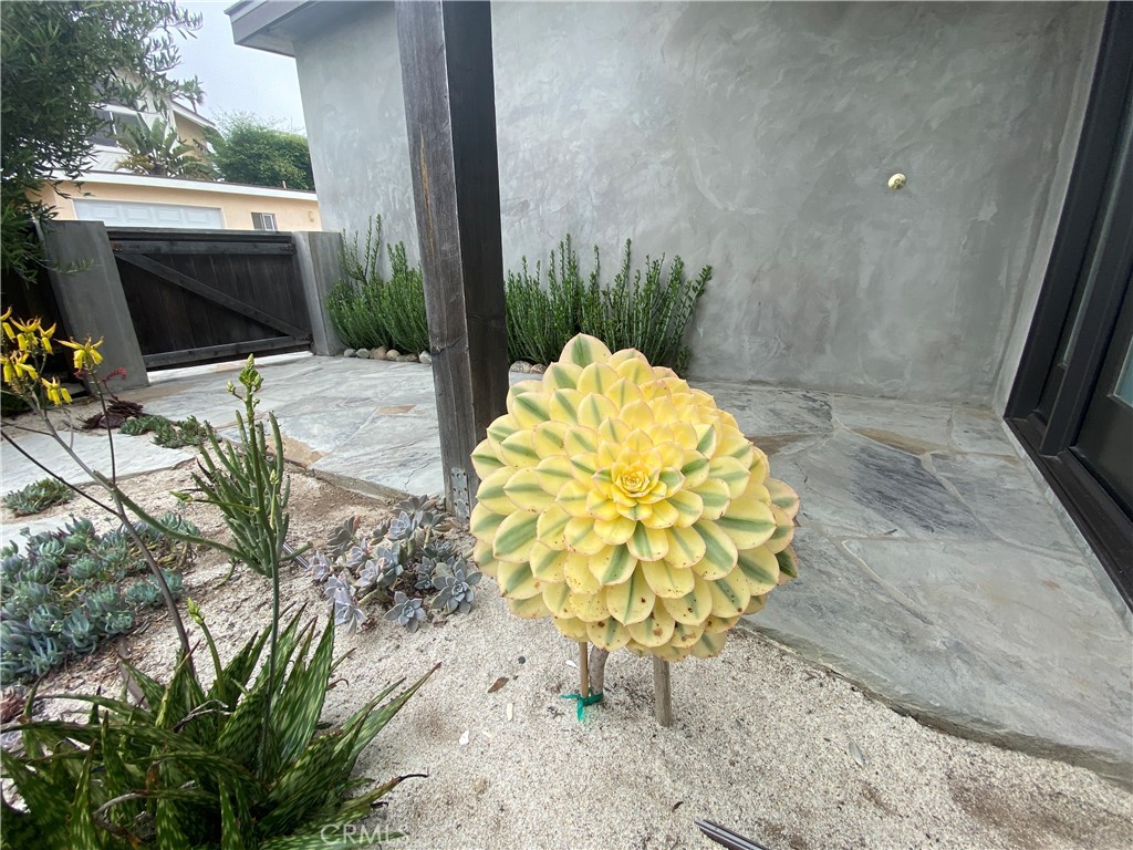 n/a - Residential Lease