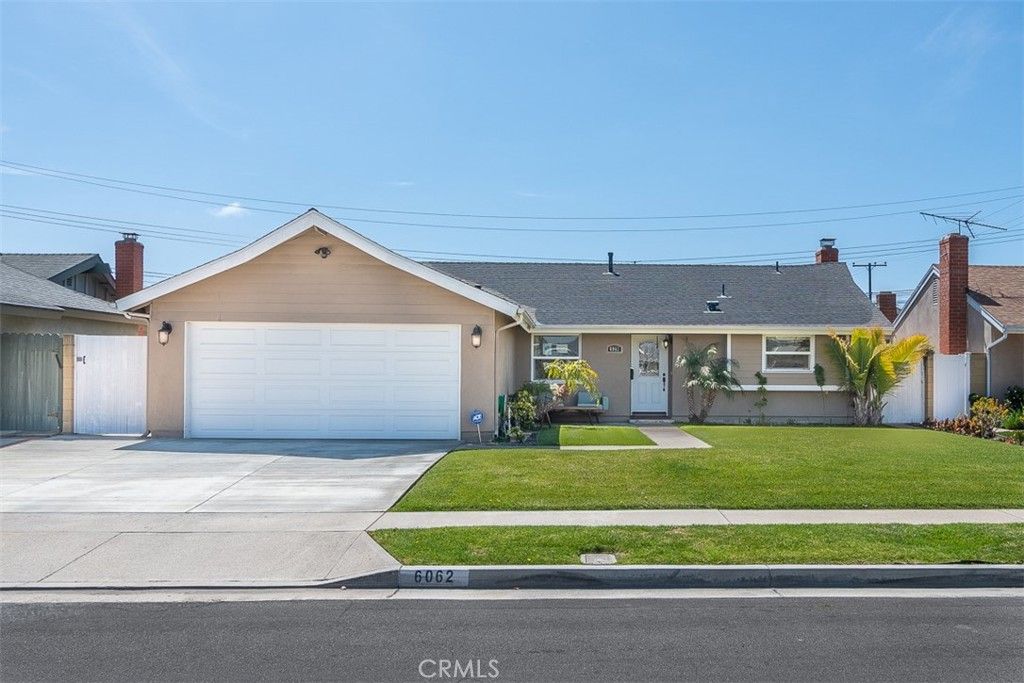listing image 130725308897717159481