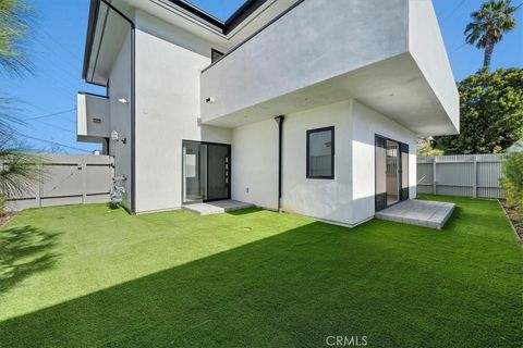 25624 Rolling Hills Way Torrance CA 90505