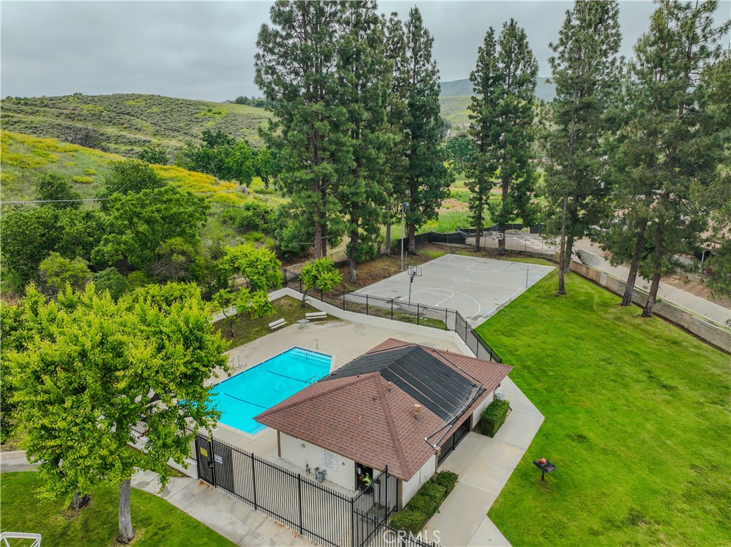 Hollow Hills (126) - Residential