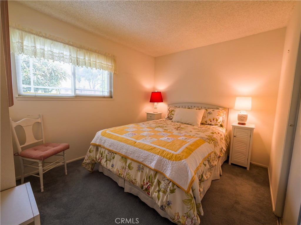 Hollow Hills (126) - Residential