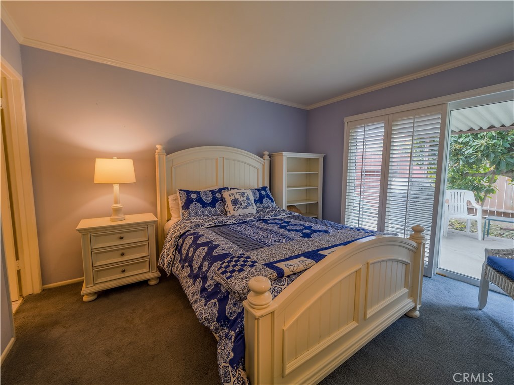 Hollow Hills (126) - Residential