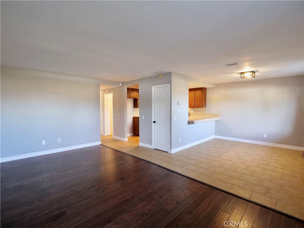 Photo 4 of 26 of 12635 Franklin Court 6D condo