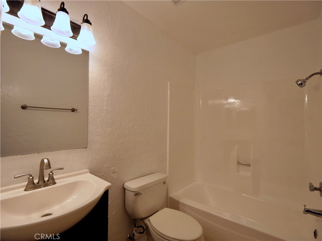 Photo 12 of 26 of 12635 Franklin Court 6D condo