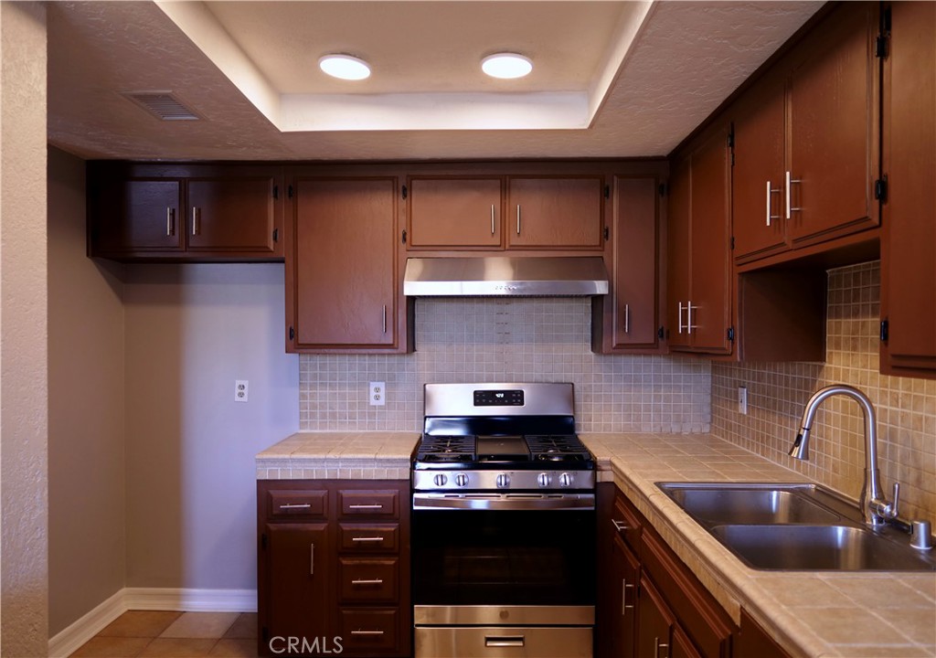 Photo 6 of 26 of 12635 Franklin Court 6D condo