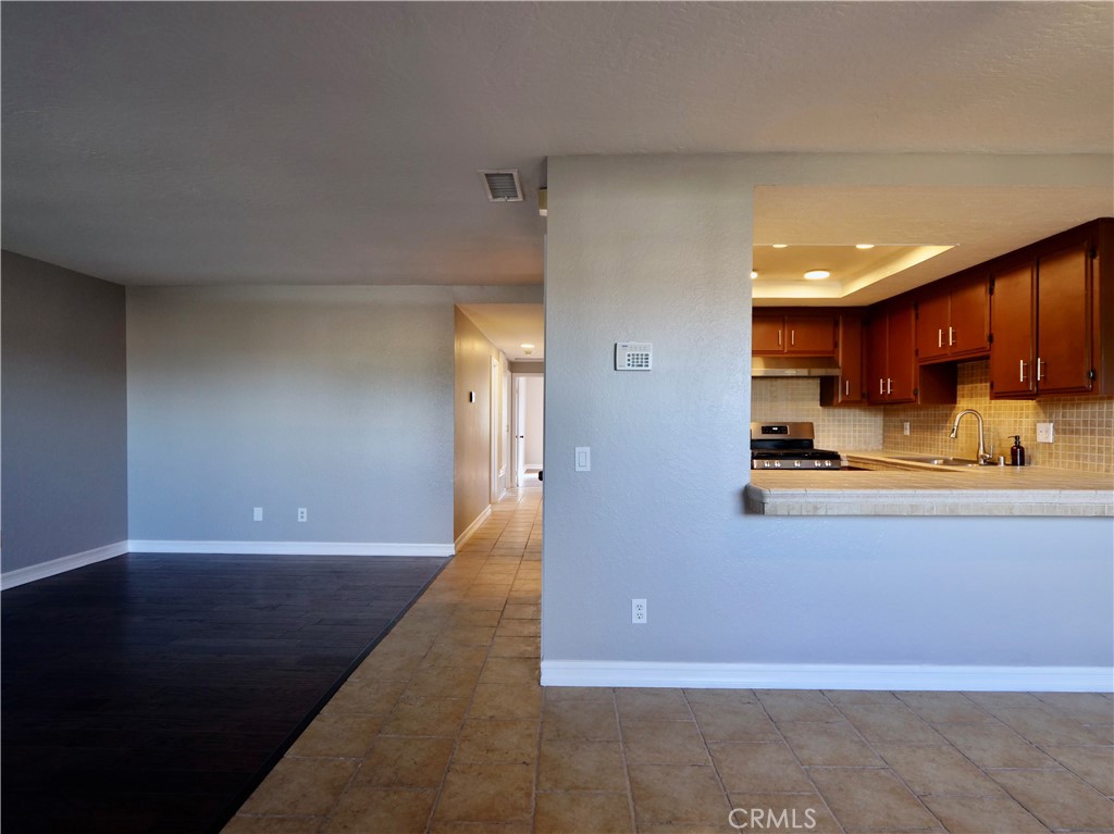 Photo 9 of 26 of 12635 Franklin Court 6D condo