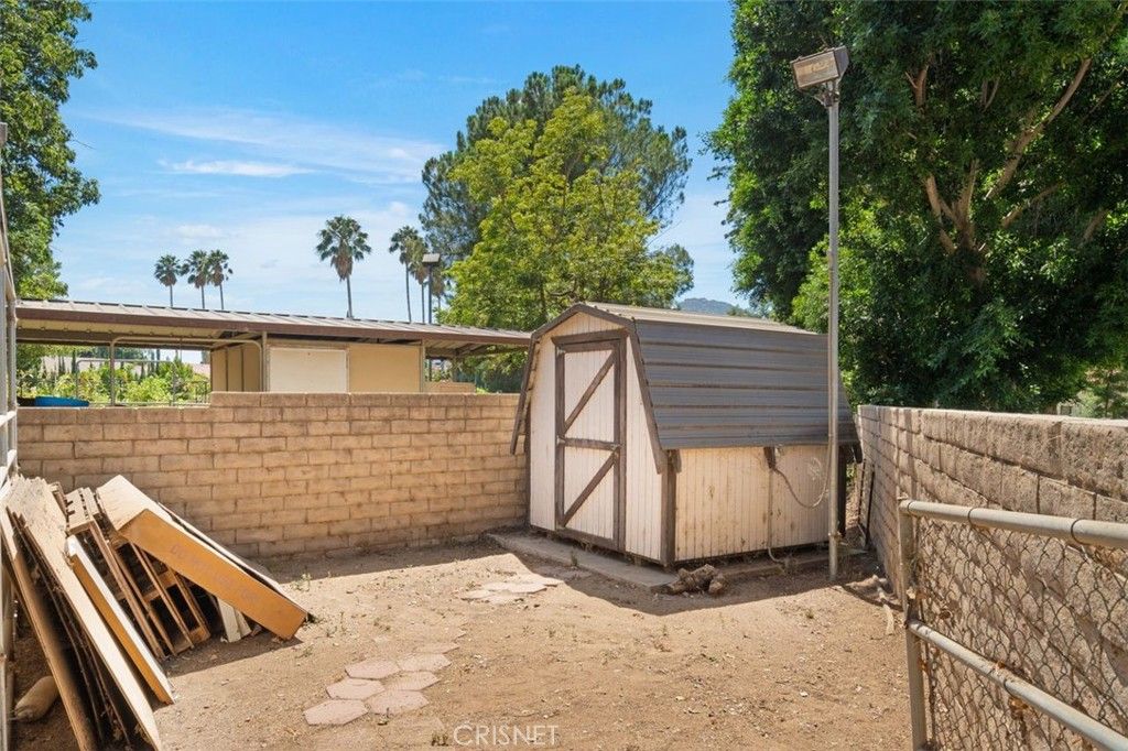 listing image 130724793874836121301