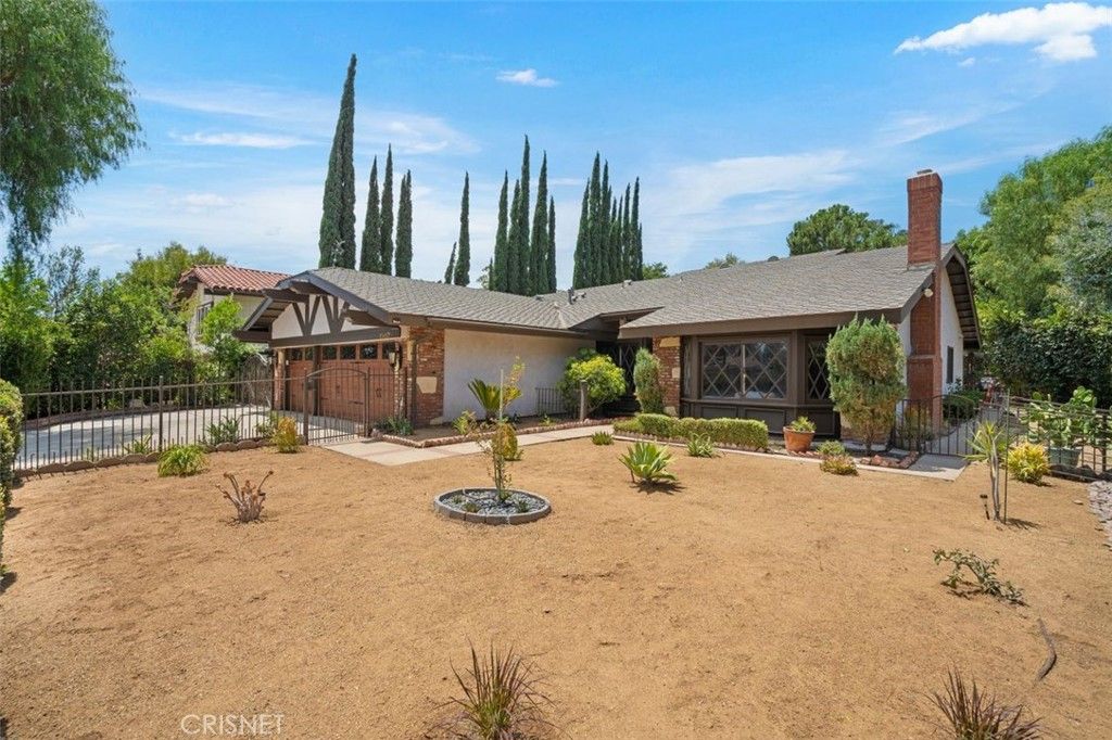 listing image 130725043197786976235